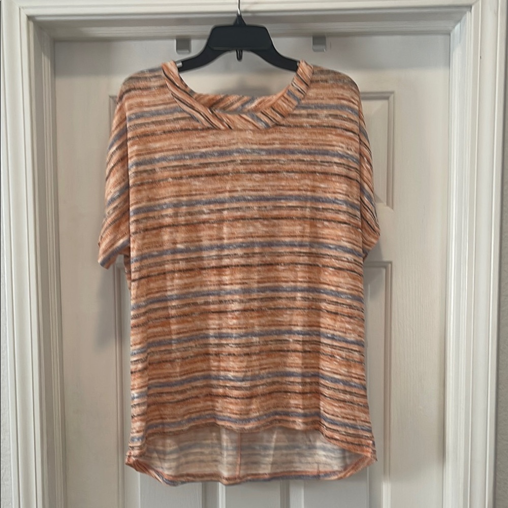 BKE Vibrant Peach and Blue Short Sleeve Oversized Blouse